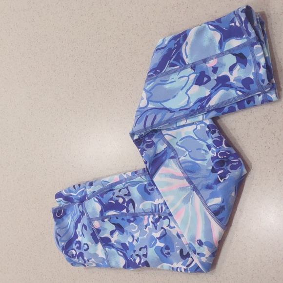 Lilly Pulitzer Luxletic Catch n Keep Leggings size Xtra, Xtra small EUC - Picture 14 of 15